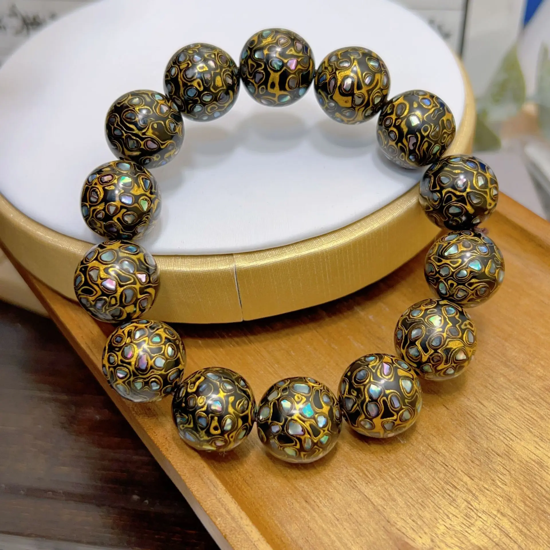 黯曜螺晖·Lacquessence — Black Gold Lacquer Bracelet with Inlaid Snail & Buddha Paint | Non-Heritage Artisan Edition · Unisex Ethnic Jewelry 6 kf S1c32318e00264849bebff0feaf2f9da47