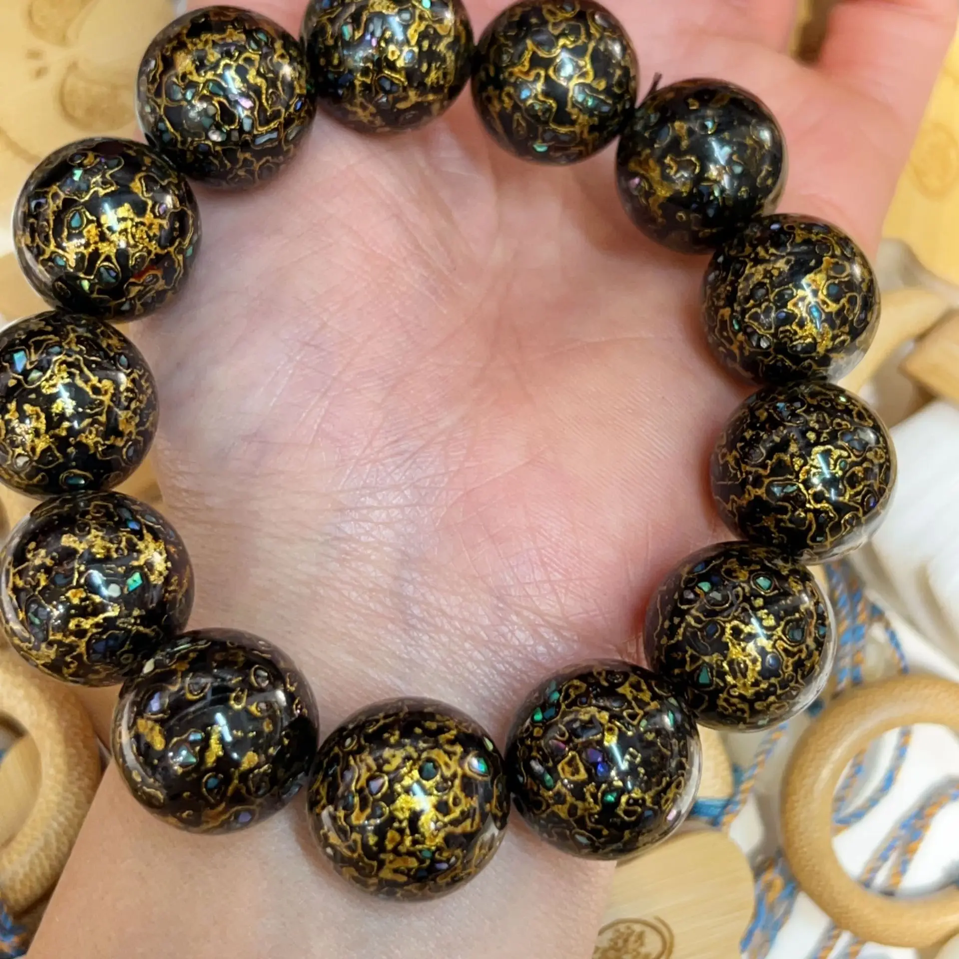 黯曜螺晖·Lacquessence — Black Gold Lacquer Bracelet with Inlaid Snail & Buddha Paint | Non-Heritage Artisan Edition · Unisex Ethnic Jewelry 3 kf S7615ea9e625840a1a3e215dfdfaef331U