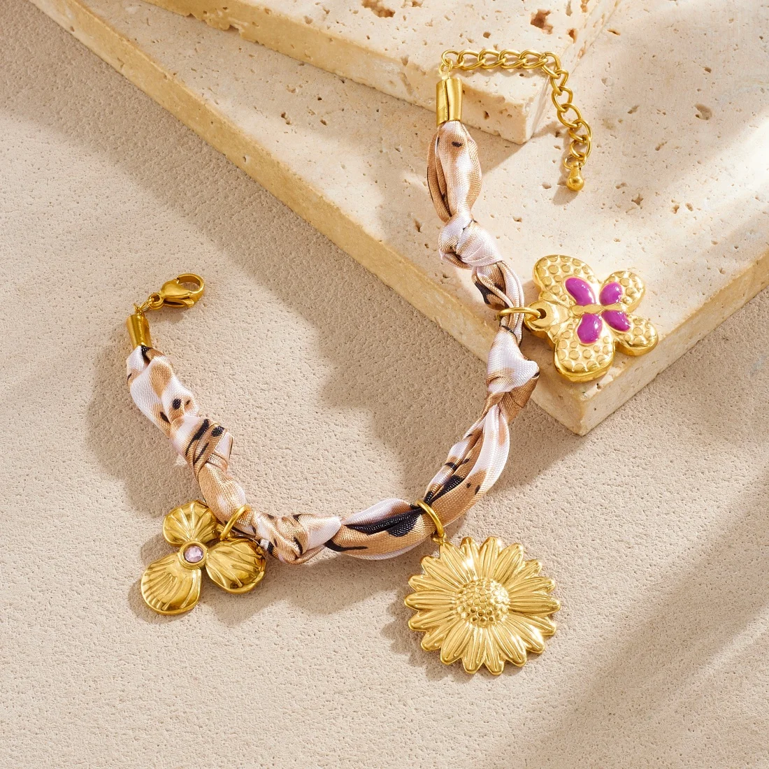 kf S942e25a9bb5f459881dee0891d56cda0n