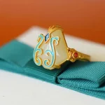 Yùyǐn Xīnyàn（玉隐心艳） · Sangbu — Chinese Retro Enamel Ring | Adjustable Silver-Plated Cocktail Ring with Hetian Jade & Tourmaline · Unique Engagement Jewelry for Women