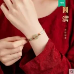 High-concerned chemical: None Chain Type: Rope Chain Shapepattern: Geometric Setting Type: None Material: YARN Style: Classic Clasp Type: None Gender: Unisex Metals Type: None Bracelets Type: Charm Bracelets Origin: Mainland China CN: Guangdong Item Type: BRACELETS Fine or Fashion: Fashion material quality: Cord style 1: Ethnic Style Popular elements: Pearl, China-Chic Year/season of launch: Autumn 2022 style: Women's style - Image 2