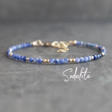 澈曜轻蓝·Dainty Sodalite Bracelet — Stackable Edition | Healing Crystal Strand · Zinc Alloy Accents · Unisex Jewelry from Zhejiang