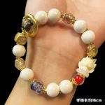 Huīyùn Línghū(灰韵灵狐) · UMQ — Fragrant Gray Glaze Bracelet | Luminous Gold Foil · Perfect Fox Charm · Custom Vintage Beaded Chain Jewelry for Women