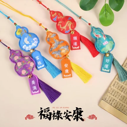 Fúlù Húlu（福禄葫芦） · Sangbu — Chinese Style Calabash Wind Chime | Embroidered Handmade Fragrant Bag with Tassels · Traditional Hanging Sachet Pendant Decoration