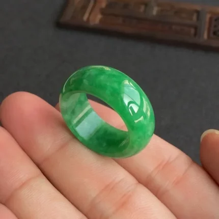 Yùyǐn Qīnghuá（玉隐青华） · Sangbu — Natural Green Jade Ring | Hand-Carved Jadeite Amulet in Silver Prong Setting · Unisex Chinese Charm Jewelry for Luck & Celebration